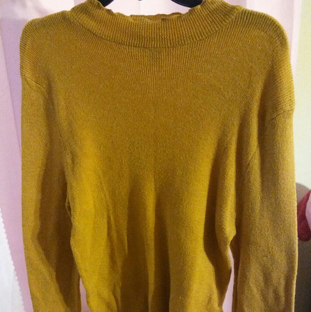 Mustard top